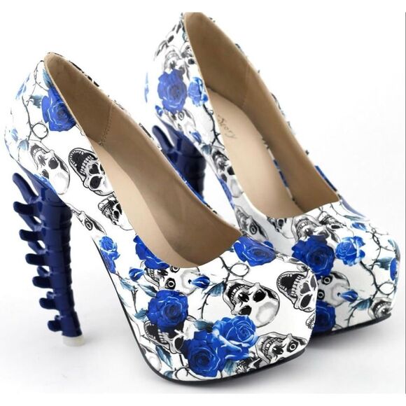 Show Story Skull Rose Pumps - Picture 1 of 12